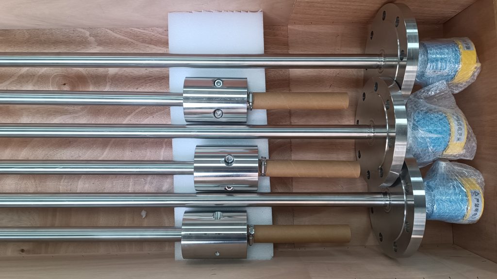 Extra-Long Vibrating Rod Level Switches Applied to Precipitates Interface Measurement of Liquids