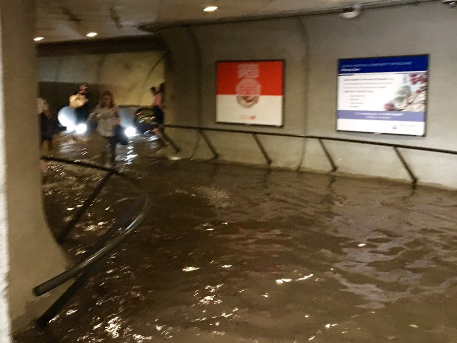 雷达液位计助力地铁排水系统智能升级，保障城市安全运营